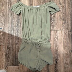 Strapless romper